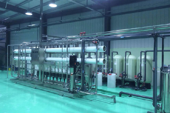 cấu trúc trượt công nghiệp hệ thống RO một giai đoạn loại bỏ chất rắn hòa tan